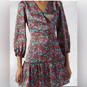 Sugarlips Bright Floral Satin-Like Dress Size Medium NWT